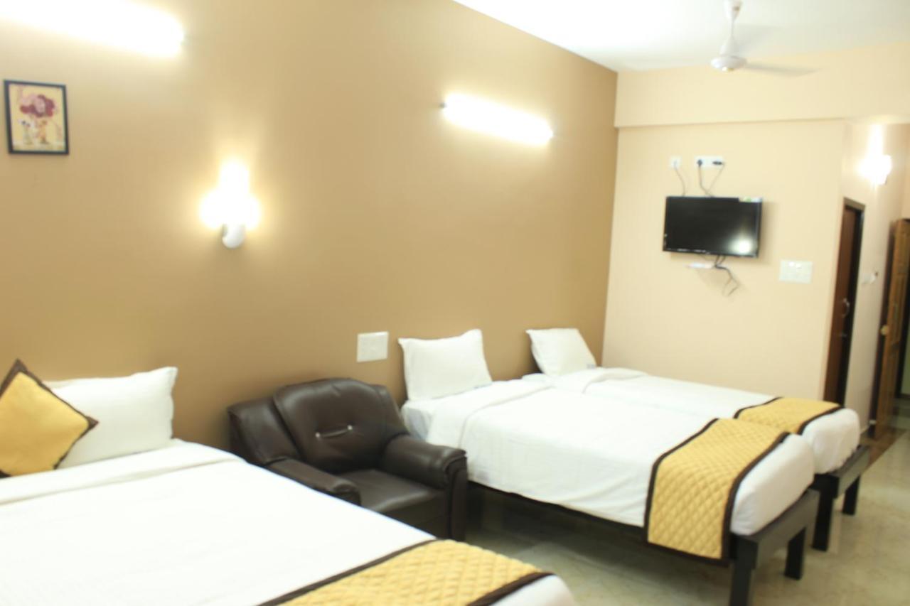 The Chennai Inn Luaran gambar